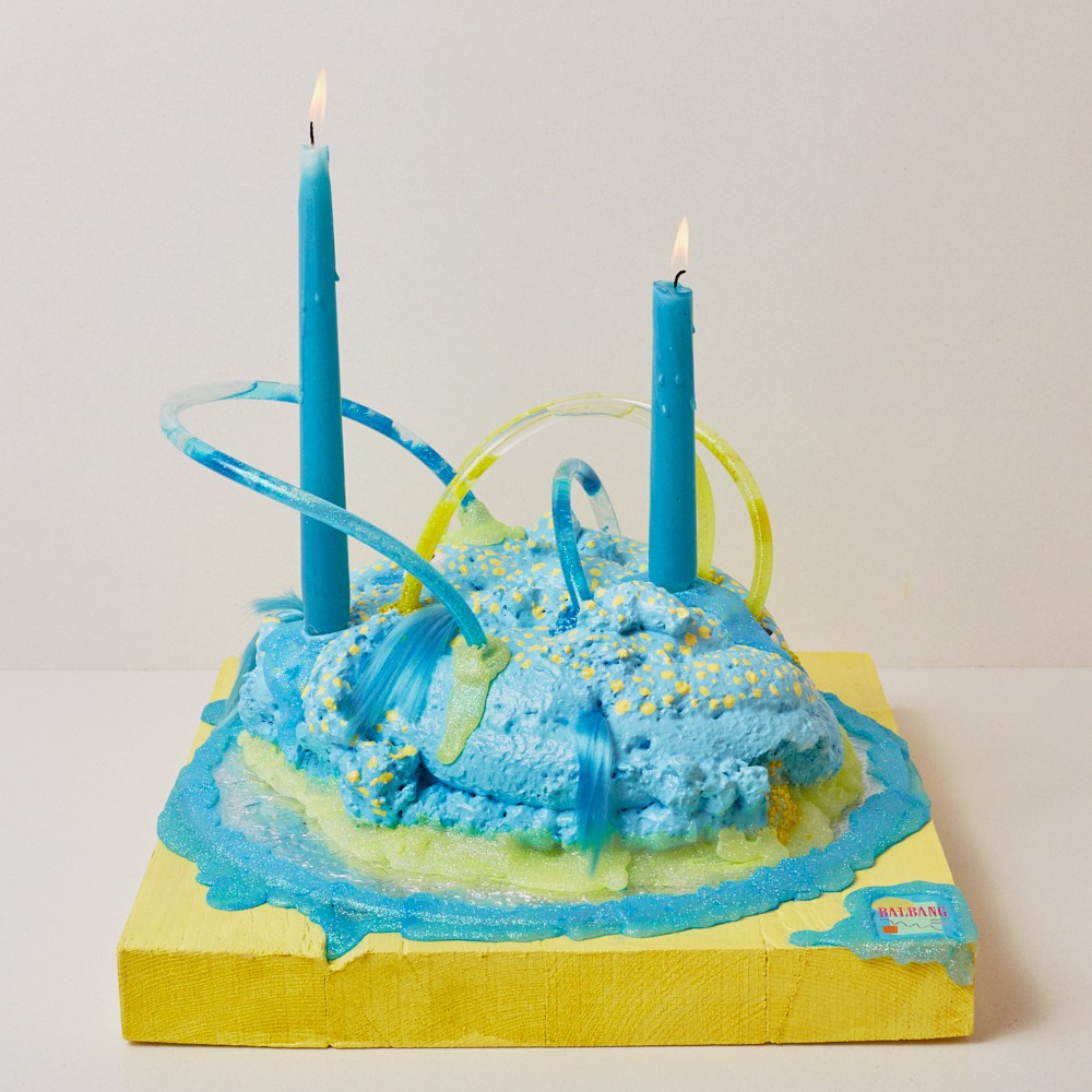 Birthday Cake Candle Holder 09