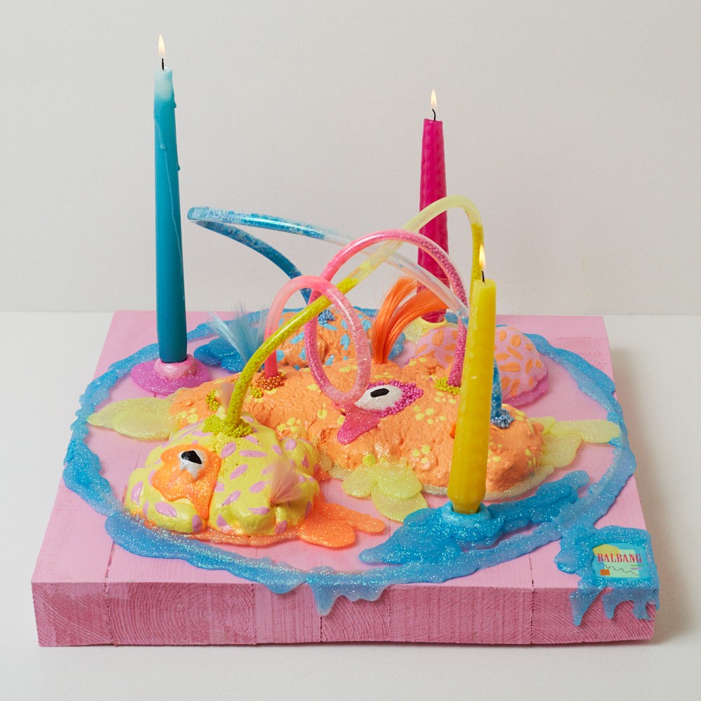 Birthday Cake Candle Holder 01